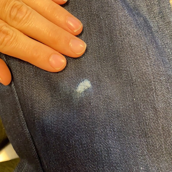 J BRAND Bardot Jeans. - Picture 9 of 9